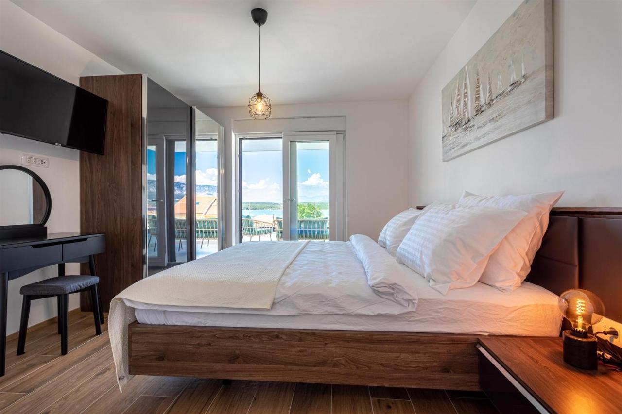 Villa Manhattan Dobrinj Ngoại thất bức ảnh