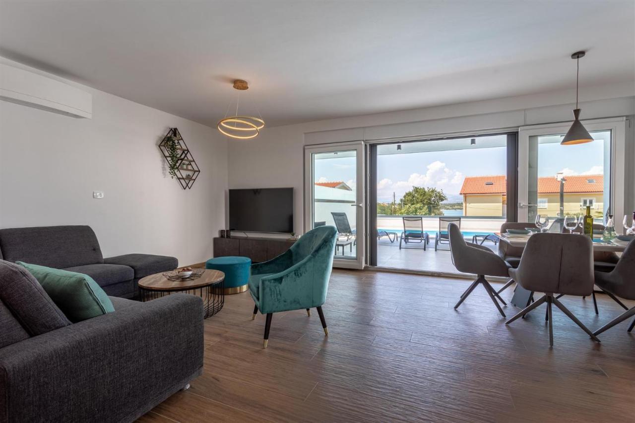 Villa Manhattan Dobrinj Ngoại thất bức ảnh